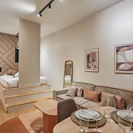 Notre Dame De By Prestige Apartment *